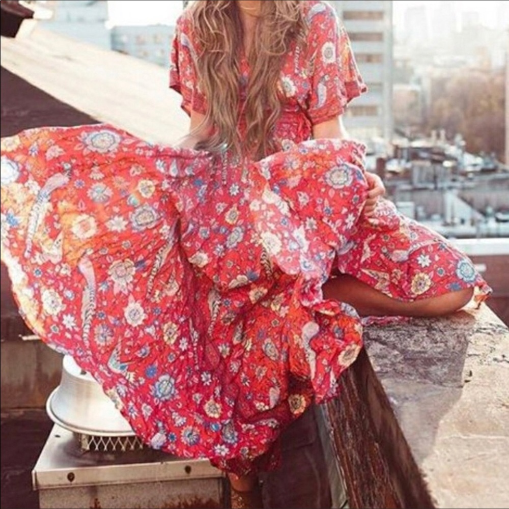 Love Bird Half Moon Gown - Picture 3 of 5